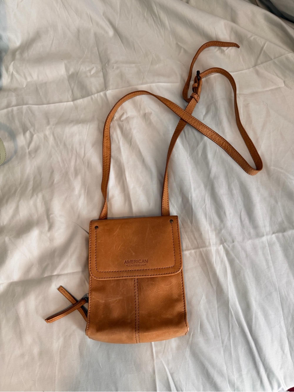 American Eagle Cognac Crossbody Phone Bag